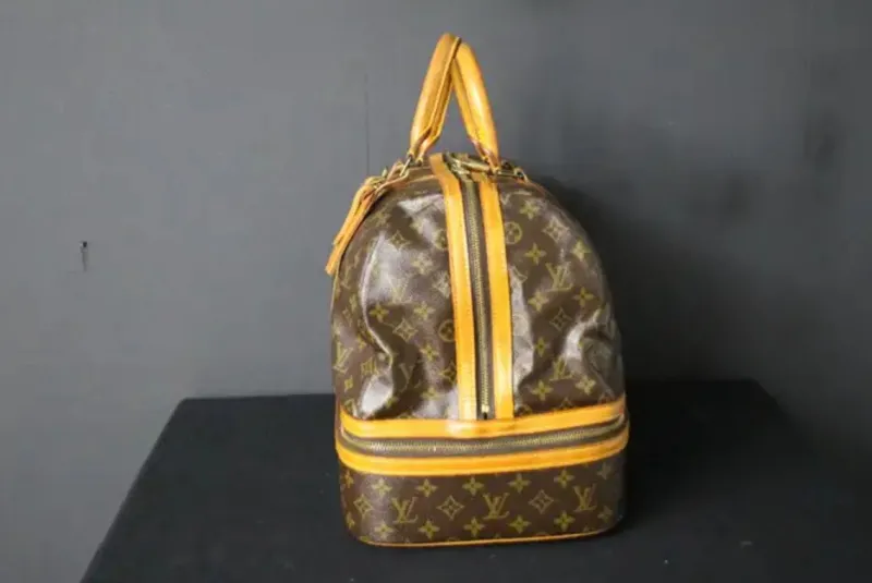 Pamono Large Bag with Double Compartments from Louis Vuitton, 1970s> Trunks Crates & Baskets