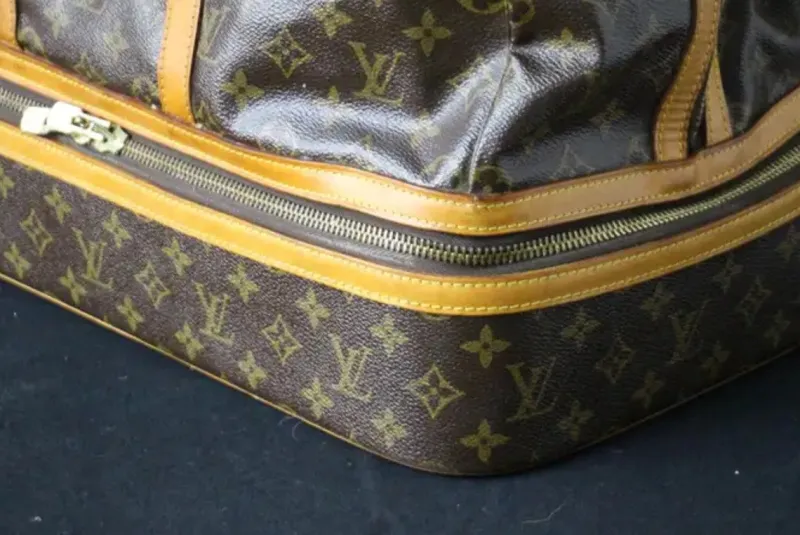 Pamono Large Bag with Double Compartments from Louis Vuitton, 1970s> Trunks Crates & Baskets