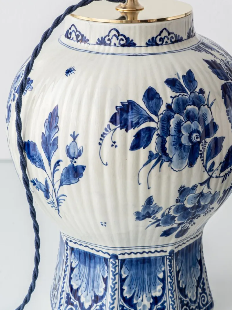 Pamono Large Blue and White Hand-Painted Table Lamp with New Terracotta Silk Lampshade from Royal Delft, 1948> Table Lamps