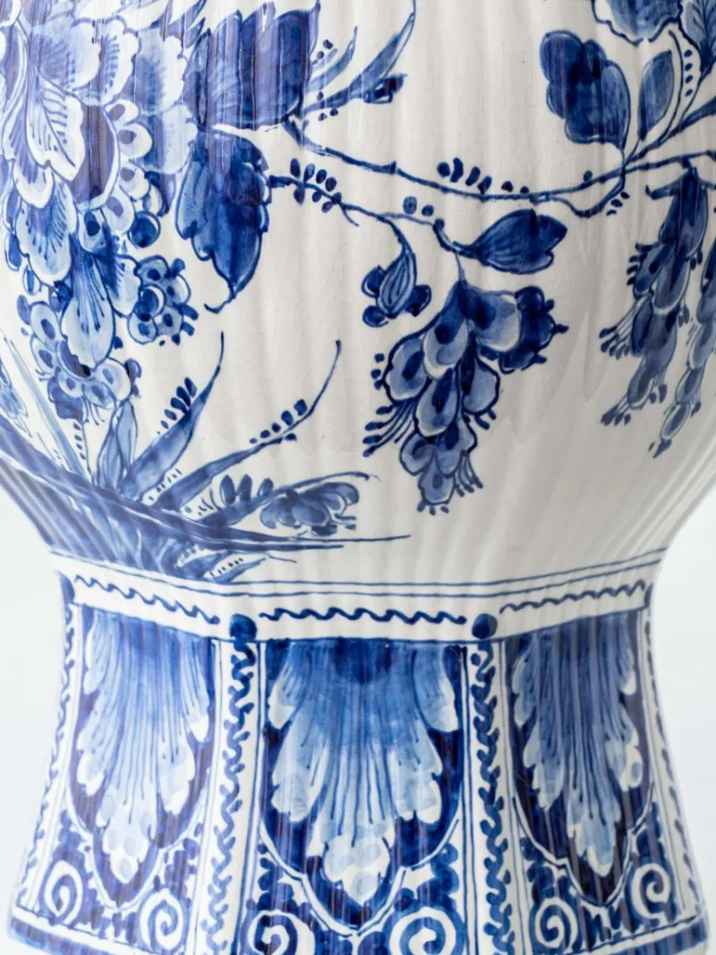 Pamono Large Blue and White Hand-Painted Table Lamp with New Terracotta Silk Lampshade from Royal Delft, 1948> Table Lamps