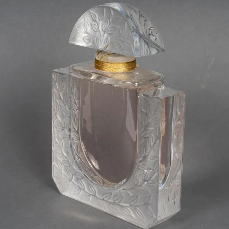 Pamono Large Bottle of Perfume from Lalique> Bottles, Carafes & Jugs