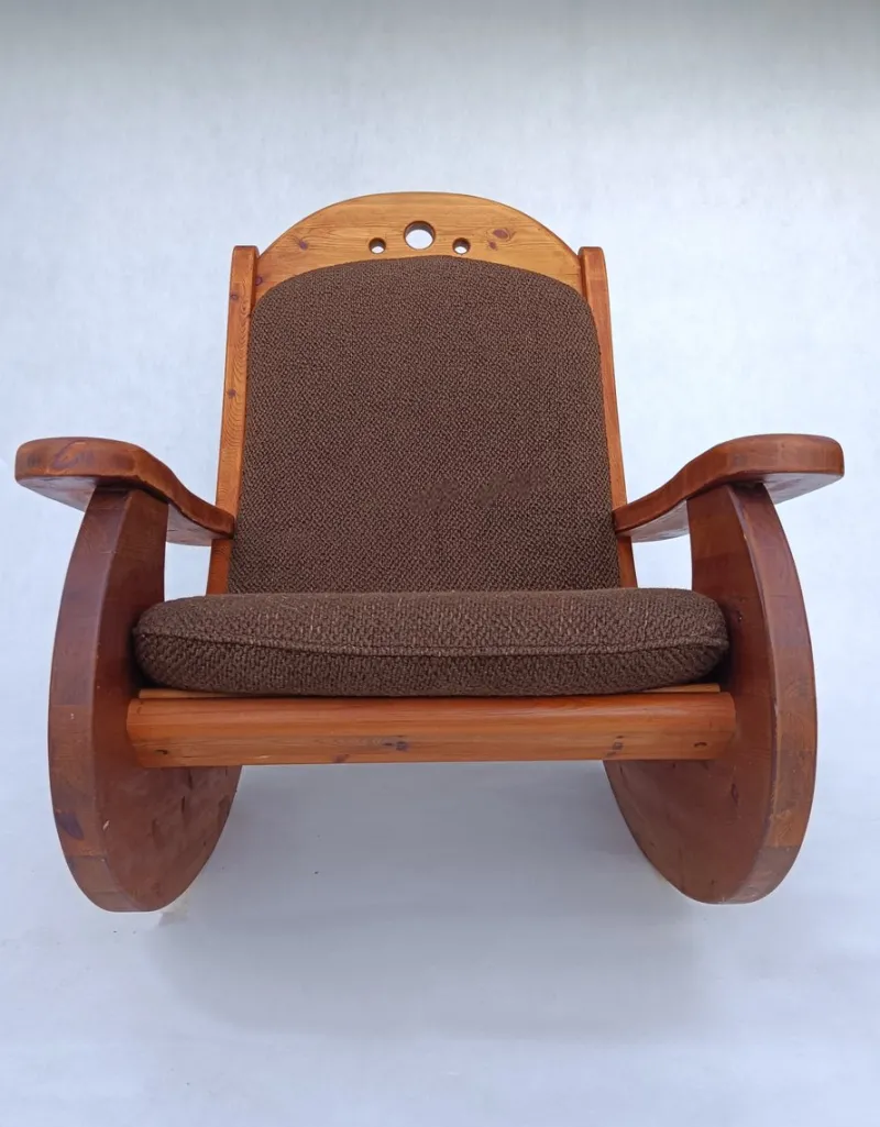Pamono Large Brutalist Pine Rocking Chair from Wasa, 1987> Rocking Chairs