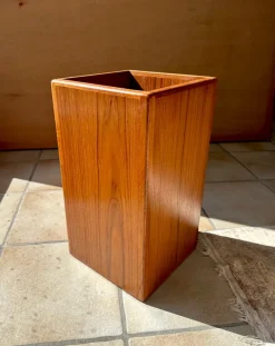 Pamono Large Brutalist Teak Sculptural Waste Basket, Denmark, 1970s><noscript><img width=