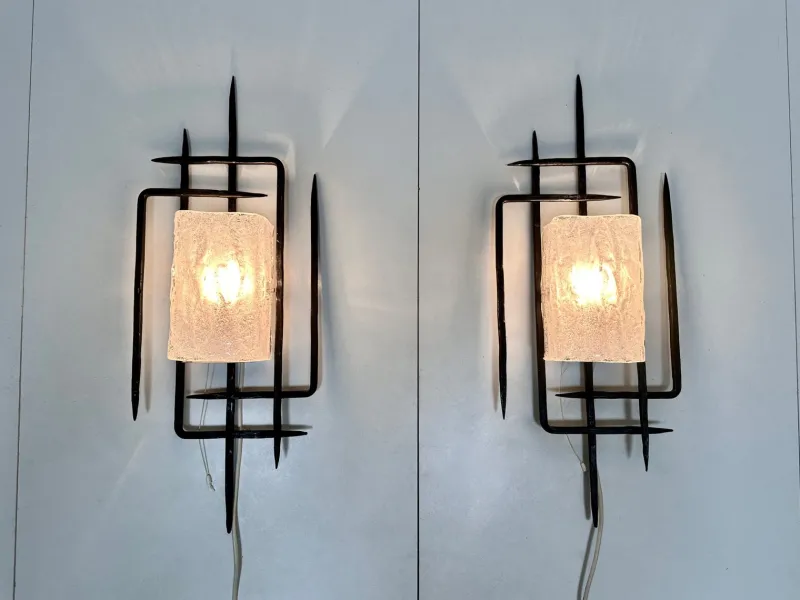 Pamono Large Brutalist Wrought Iron and Glass Sculptural Wall Lamps from Honsel-Leuchten, West Germany 1960s, Set of 2> Wall Lights & Sconces