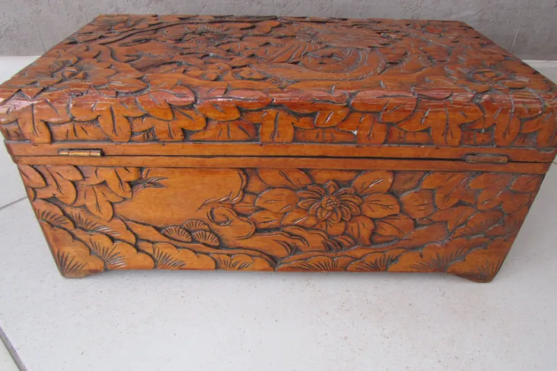 Pamono Large Carved Wooden Box with Floral and Bird Decor, 1930s> Trunks Crates & Baskets