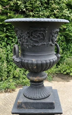 Pamono Large Cast Iron Urn, 1920><noscript><img width=
