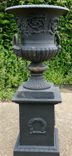 Pamono Large Cast Iron Urn, 1920><noscript><img width=