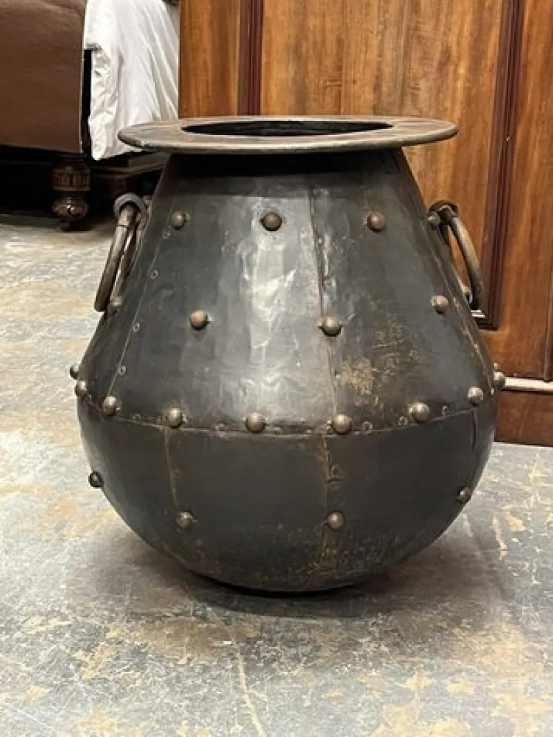 Pamono Large Cauldron Shaped Metal Planter> Garden Accessories