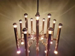 Outlet Pamono Large Chrome-Plated Metal 24-Light Chandelier attributed to Gaetano Sciolari for Boulanger, Belgium, 1970s