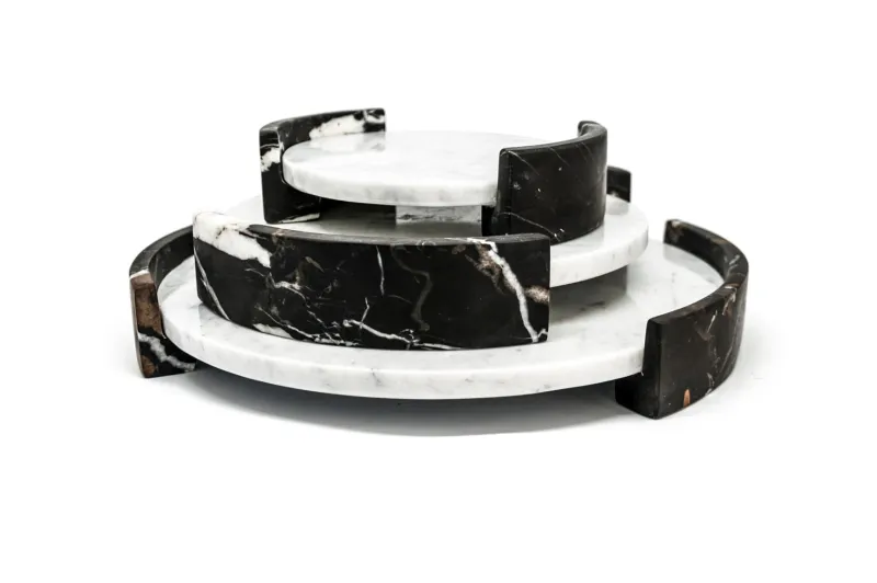 Hot Pamono Large Circular Triptych Tray in White Carrara Marble