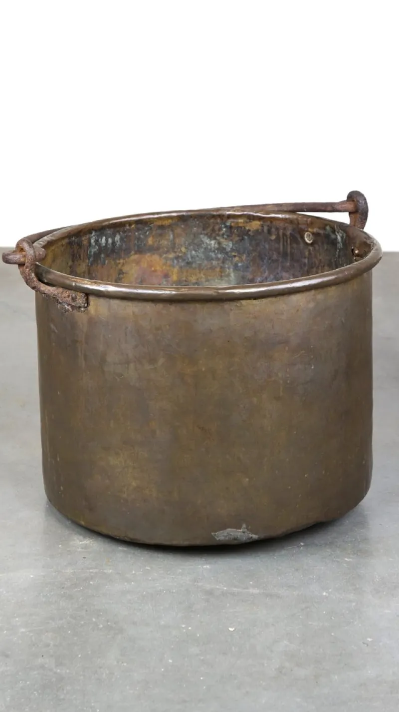 Pamono Large Copper Fireplace with Handle> Fireplaces And Mantels
