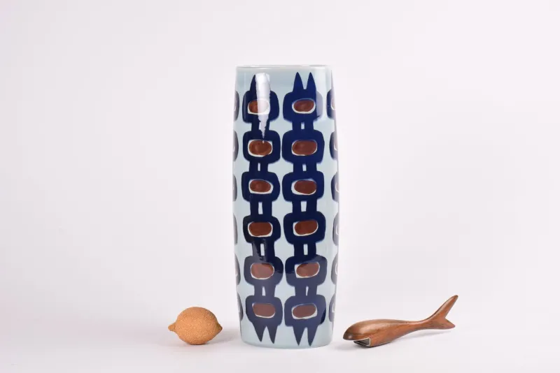 Pamono Large Danish Modern Tenera Vase with Hand-Painted Decor by Inge-Lise Koefoed for Royal Copenhagen, 1990s> Vases