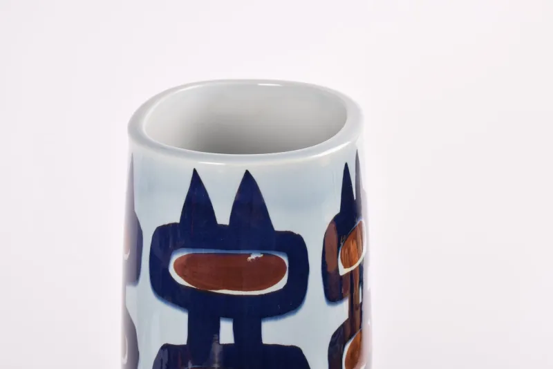 Pamono Large Danish Modern Tenera Vase with Hand-Painted Decor by Inge-Lise Koefoed for Royal Copenhagen, 1990s> Vases
