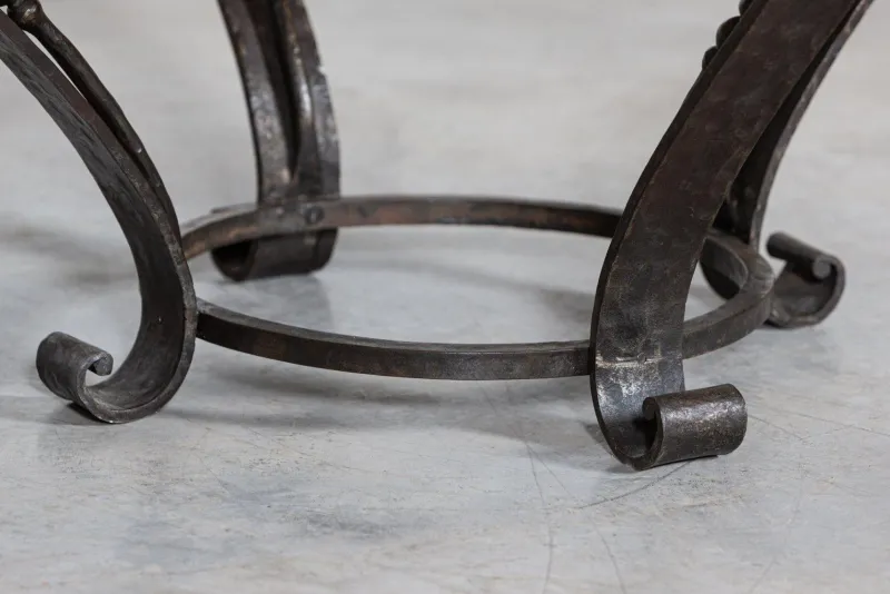 Pamono Large English Circular Marble Top Wrought Iron Table, 1950s> Garden Tables