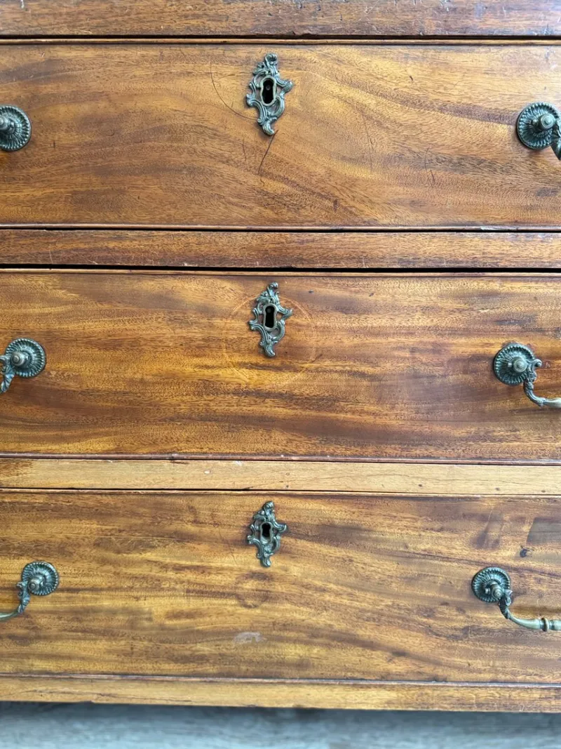 Pamono Large English George III Georgian Chest of Drawers in Wood
