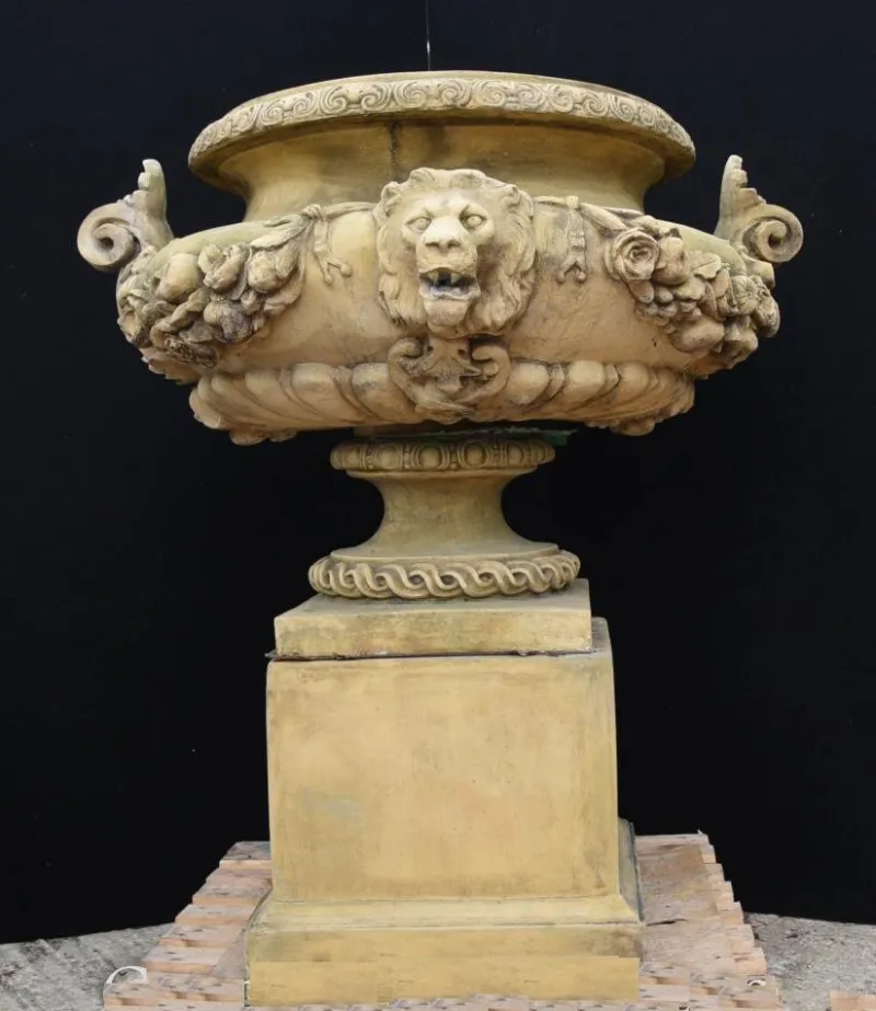 Pamono Large English Stone Garden Urn on Pedestal Plinth> Garden Accessories