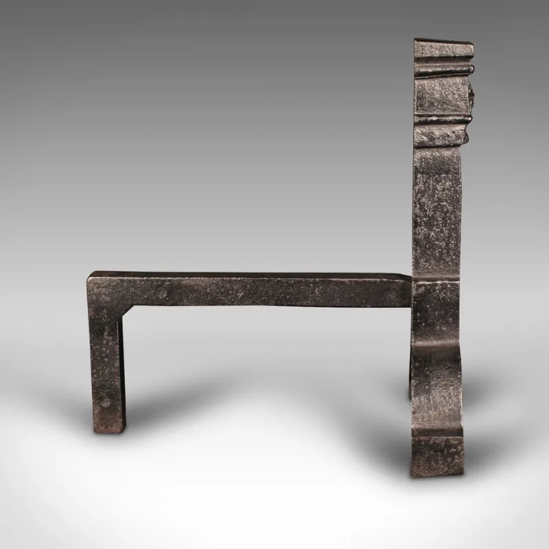 Online Pamono Large English Victorian Adirons in Cast Iron, 1890s, Set of 2
