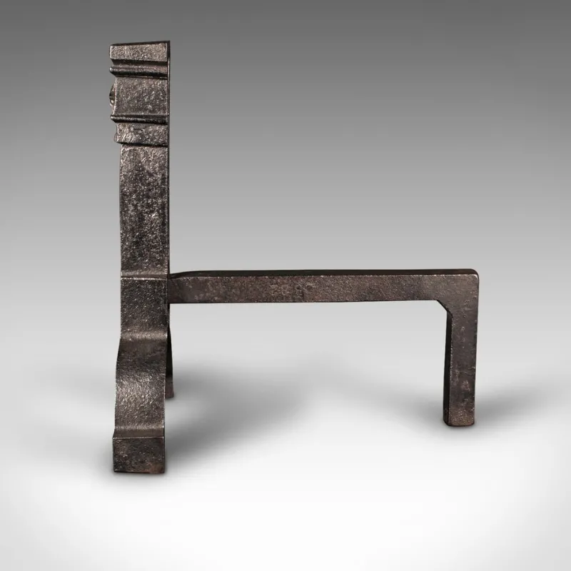 Online Pamono Large English Victorian Adirons in Cast Iron, 1890s, Set of 2