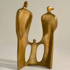 New Pamono Large Figurative Bronze Sculpture of Family by Maria Guergova, 1985