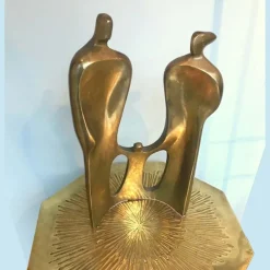 New Pamono Large Figurative Bronze Sculpture of Family by Maria Guergova, 1985