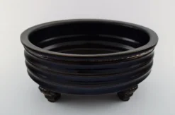 Discount Pamono Large Flower Pot with Dark Blue Glaze by Svend Hammershøi for Kähler, 1940s