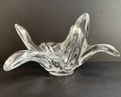 Pamono Large French Floral Crystal Glass Shell Bowl by Art Vannes, France, 1960s><noscript><img width=