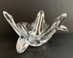 Pamono Large French Floral Crystal Glass Shell Bowl by Art Vannes, France, 1960s><noscript><img width=