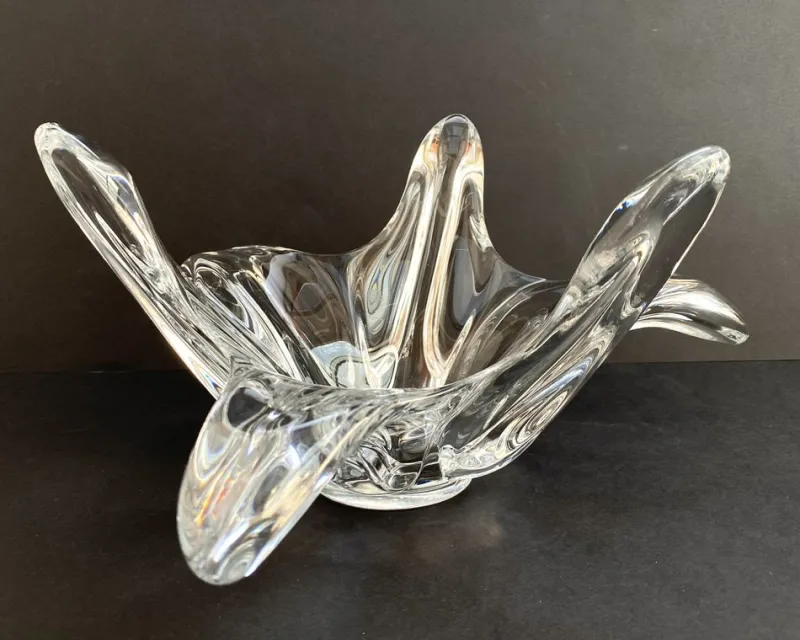 Pamono Large French Floral Crystal Glass Shell Bowl by Art Vannes, France, 1960s> Bowls