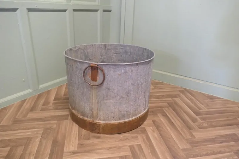 Pamono Large Galvanised Steel and Iron Cauldron> Trunks Crates & Baskets