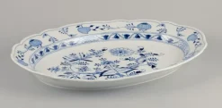 Pamono Large German Blue Onion Pattern Serving Platter from Meissen, 1890s><noscript><img width=