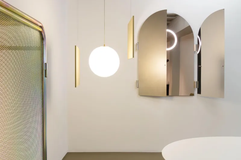 Pamono Large Harold Gold Cabinet, Jesse Visser> Storage