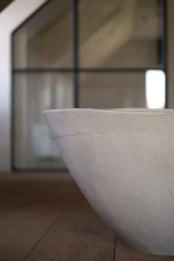 Clearance Pamono Large High Clay Bathtub by Studio Loho