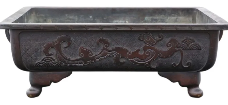 Pamono Large Japanese Bronze Planter, 1880s> Planters And Jardiniere