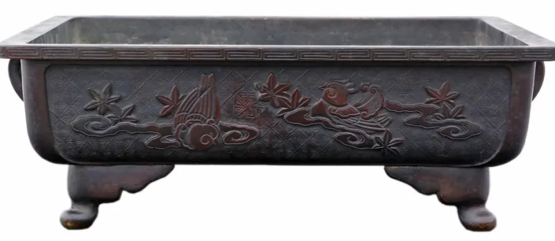 Pamono Large Japanese Bronze Planter, 1880s> Planters And Jardiniere