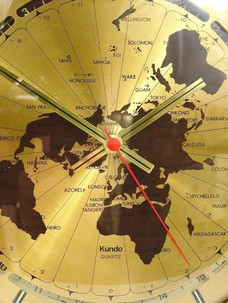 Pamono Large Kundo GMT World Time Zone Brass Table Clock by Kieninger & Obergfell, 1960s> Clocks