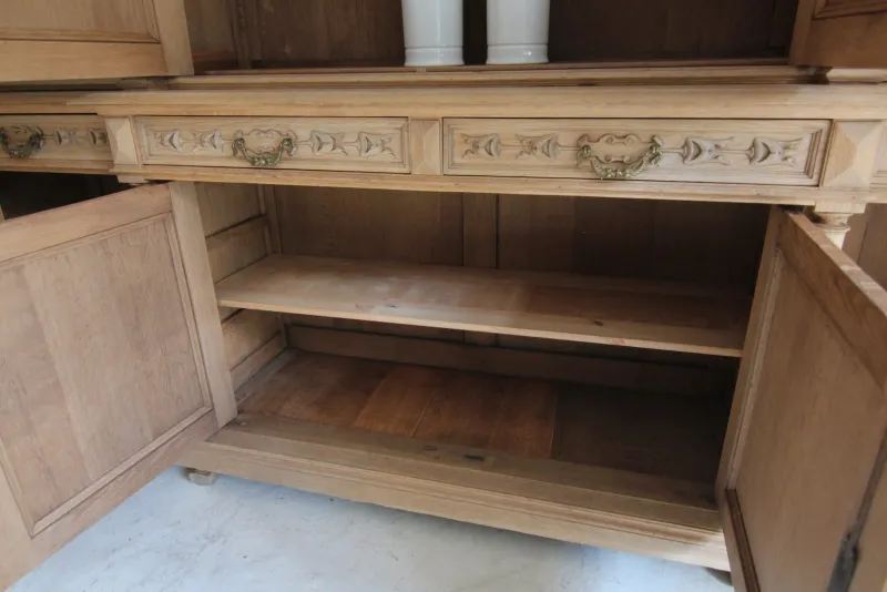 Outlet Pamono Large Late 19th Century Bleached Oak Cabinet
