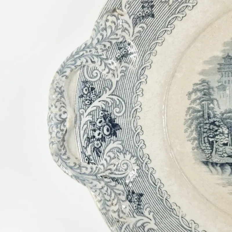 Discount Pamono Large Late 19th Century Victorian Serving Plate in Rhine Pattern, England