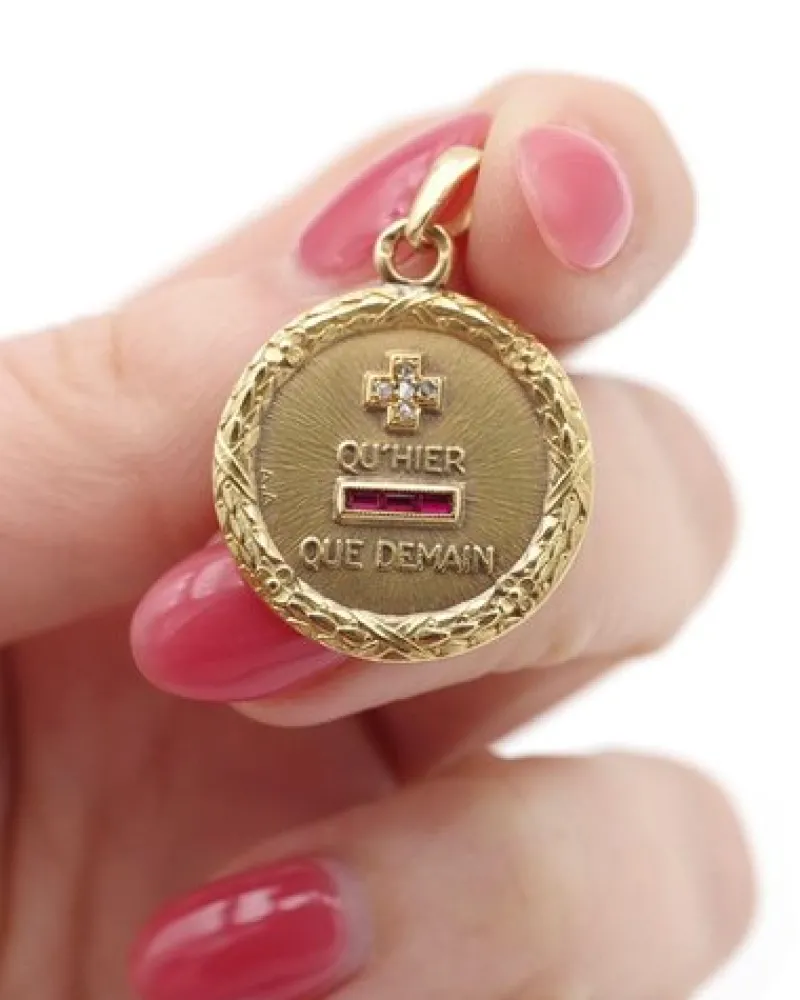 Pamono Large Love Medal from Augis> Necklaces