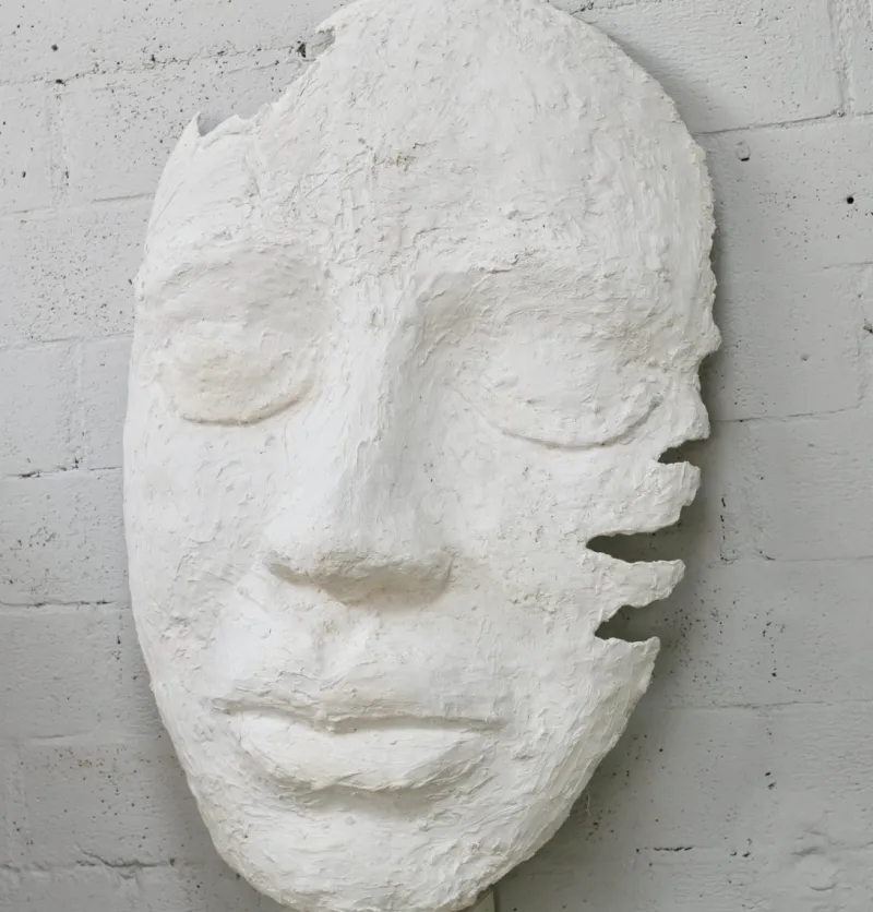 Pamono Large Mask, 1970s, Plaster> Sculpture