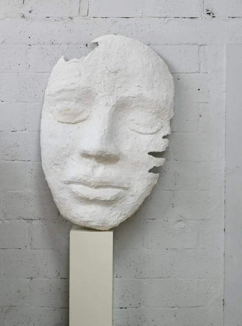 Pamono Large Mask, 1970s, Plaster> Sculpture