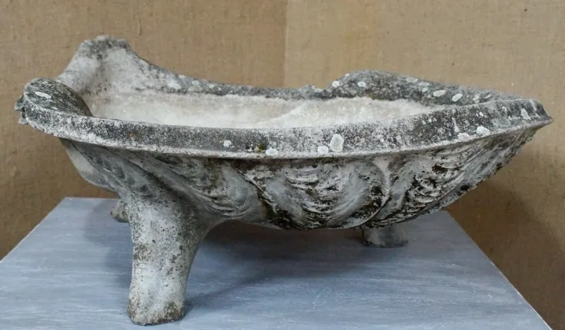 Pamono Large Mid-Century Composite Stone Clam Shell Planter, 1950s> Planters And Jardiniere