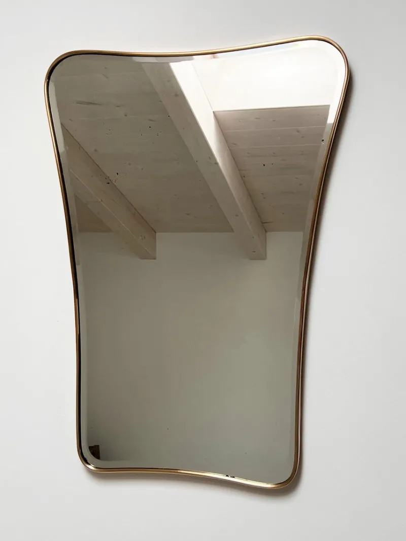 Pamono Large Mid-Century Italian Wall Mirror with Cut Glass and Brass Frame, 1950s> Mirrors