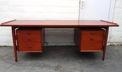 Sale Pamono Large Model 207 Desk in Teak by Arne Vodder for Sibast, 1950s
