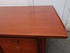 Sale Pamono Large Model 207 Desk in Teak by Arne Vodder for Sibast, 1950s