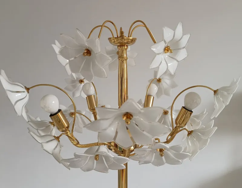 Hot Pamono Large Murano Flower Floor Lamp, Italy, 1970s