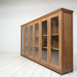 Sale Pamono Large Oak Display Case, Early 20th Century