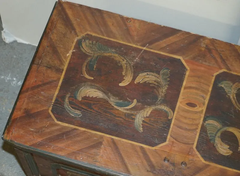 Pamono Large Paint German Blanket Chest Coffer Trunk, 1800s> Trunks Crates & Baskets