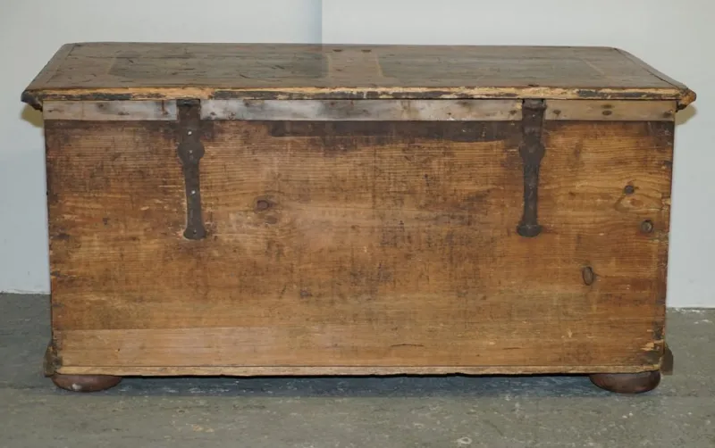 Pamono Large Paint German Blanket Chest Coffer Trunk, 1800s> Trunks Crates & Baskets