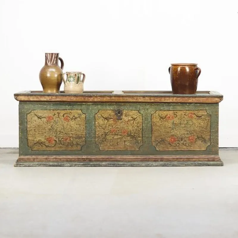 Pamono Large Painted Folk Art Chest, 1753> Trunks Crates & Baskets