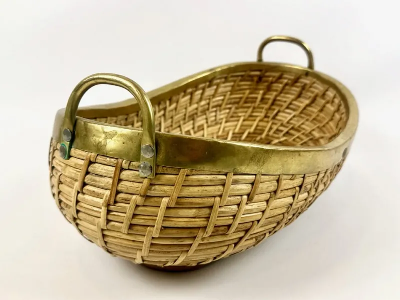 Pamono Large Rattan and Brass Fruit Bowl, 1970s> Trunks Crates & Baskets